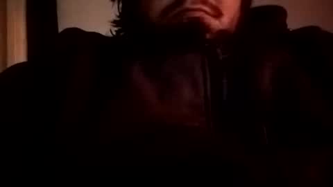 Snapshot of longone2600 chatting on 01/21/25, 04:58 longone2600 online show from 01/21/25, 04:58