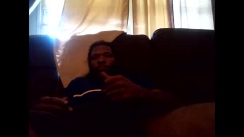 Snapshot of longstrokes5 chatting on 09/21/25, 01:24 longstrokes5 online show from 09/21/25, 01:24