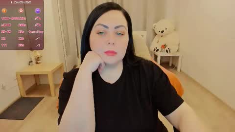 Nina online show from 12/03/25, 03:10