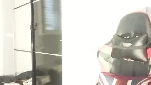 Lucas online show from 03/11/25, 03:45