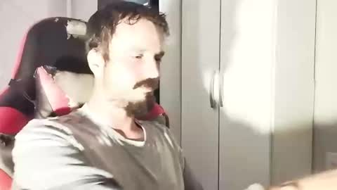 Lucas online show from 09/12/25, 02:50