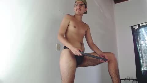 looki 16 online show from 01/14/25, 03:26