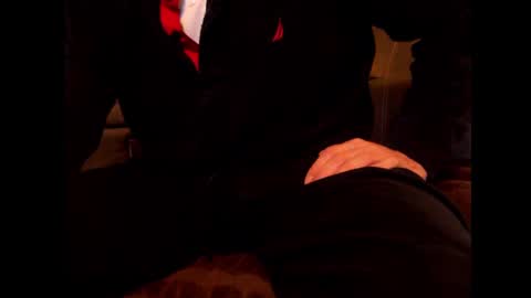 looking469 online show from 09/28/25, 03:12