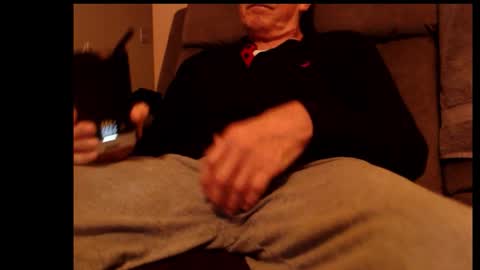 looking469 online show from 12/04/25, 04:55