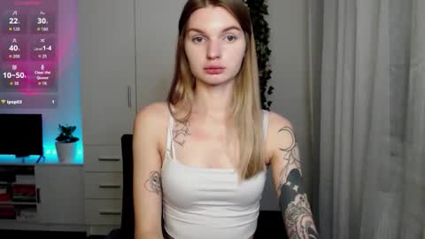 Snapshot of lookluna chatting on 11/07/25, 03:45 Luna online show from 11/07/25, 03:45