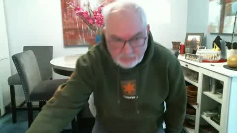 loop102 online show from 09/30/25, 07:30