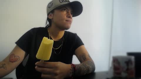 Lopera online show from 03/11/26, 07:31