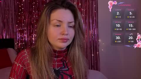 Lora online show from 04/08/26, 11:10