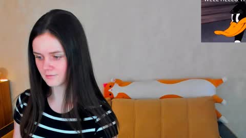 Snapshot of lora_cain chatting on 12/22/24, 05:21 Lora Cain online show from 12/22/24, 05:21