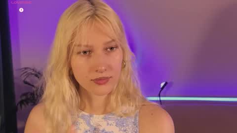 Lora heil online show from 09/10/25, 04:07