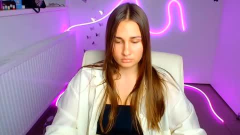Snapshot of lora_kisses chatting on 08/03/26, 09:48 Lora online show from 08/03/26, 09:48