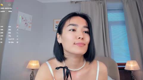 Lora control 2 min for every new Fan Club subscriber online show from 10/15/25, 07:19