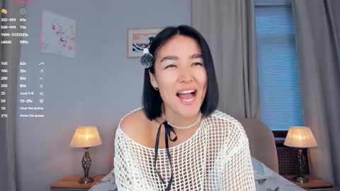 Lora control 2 min for every new Fan Club subscriber online show from 10/23/25, 07:07