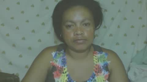 LorahVane online show from 04/18/26, 02:59