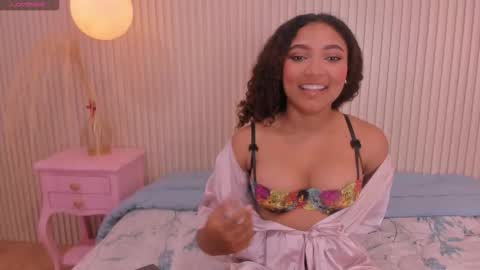 Loraine Rios online show from 01/09/26, 04:04