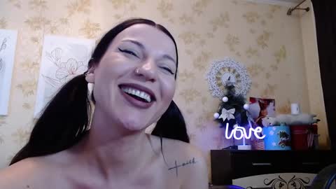 lorameouls online show from 12/27/24, 02:43
