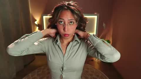 Snapshot of lordeborah1 chatting on 09/30/25, 02:11 Deborah Daz online show from 09/30/25, 02:11