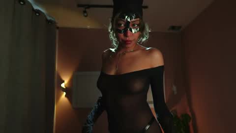 Deborah Daz online show from 10/30/25, 01:34