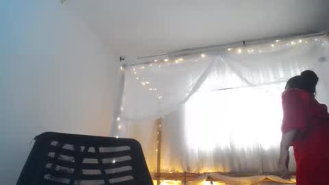 loreanis online show from 09/12/25, 08:31