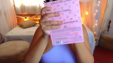 loreanis online show from 10/21/25, 07:47