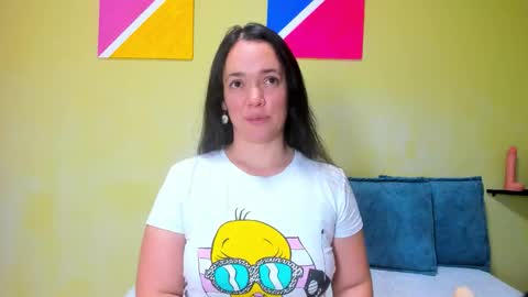 Loren Grey online show from 11/30/25, 10:03