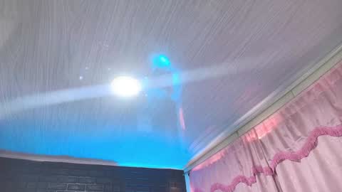 Loren online show from 12/28/24, 06:40