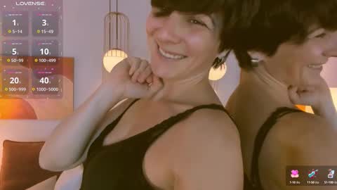 Loren online show from 10/14/25, 02:07