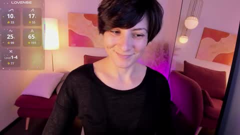 Loren online show from 11/21/25, 02:16