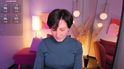 Snapshot of loren_daze chatting on 05/09/26, 02:00 Loren online show from 05/09/26, 02:00