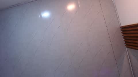 Loren online show from 05/19/26, 03:02