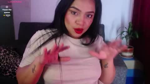 lorena494103 online show from 02/08/26, 05:00