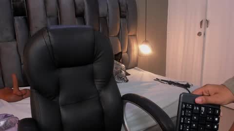 Snapshot of lorena_vieira_ chatting on 02/09/25, 12:17 Lorena Vieira online show from 02/09/25, 12:17