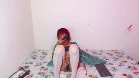 Lorena Capelli online show from 11/16/25, 01:33