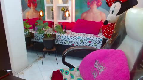 lore online show from 09/12/25, 08:42