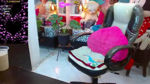 lore online show from 09/21/25, 02:46