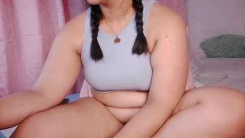 sofia online show from 12/17/25, 04:29