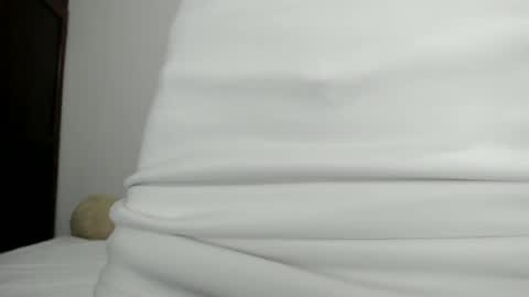 Snapshot of lorenita_gat chatting on 07/01/26, 01:13 lorenita_gat online show from 07/01/26, 01:13