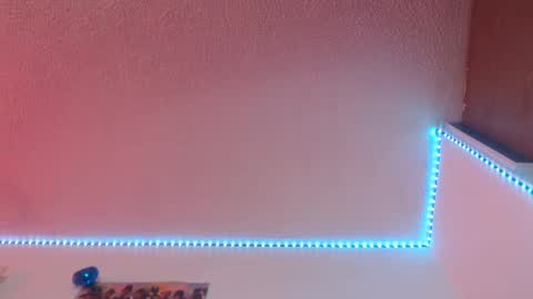 lorenitha online show from 09/08/25, 03:33