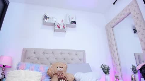 Lorena online show from 02/24/26, 11:30