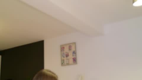 Amelia online show from 09/24/25, 06:44