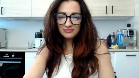 Snapshot of lorenneinspiring chatting on 09/16/25, 06:14 LorenneInspiring online show from 09/16/25, 06:14