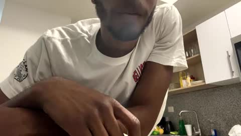 lorenzo17a online show from 01/03/25, 01:38