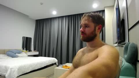 Lorenz online show from 04/16/26, 03:57