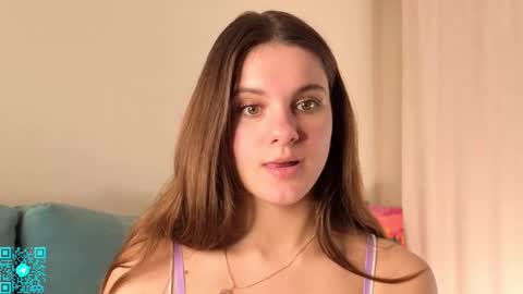 Chloe for Fan BlackHole online show from 11/22/25, 05:23