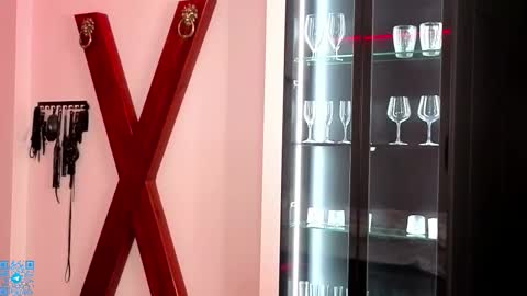 Chloe for Fan BlackHole online show from 12/13/25, 07:42