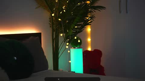 LoretteLorena online show from 10/17/25, 04:59