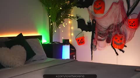 LoretteLorena online show from 10/26/25, 06:08