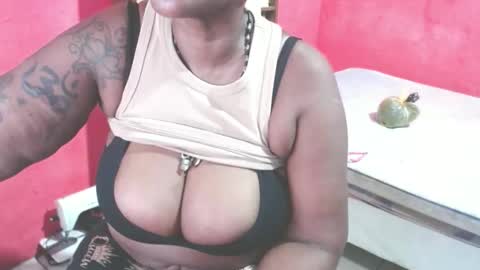 loretybighot online show from 05/11/26, 04:15