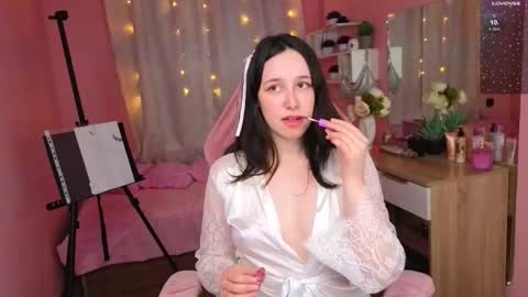 Snapshot of lori_juce chatting on 03/24/26, 11:59 Lara online show from 03/24/26, 11:59