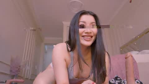 Leyla  online show from 03/23/26, 06:17